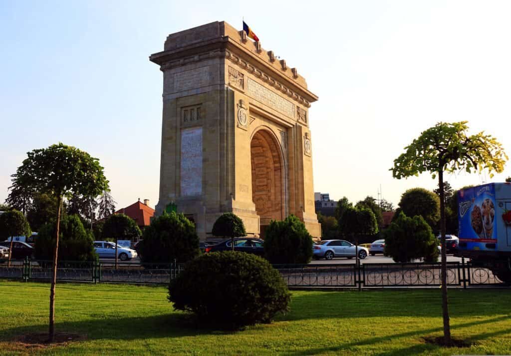 Arch of Triumph Romania travel itinerary